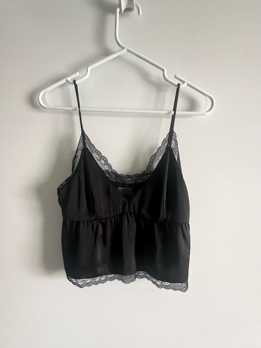 Aritzia Little Moon Black Lace-Trim Silk Crop Cami